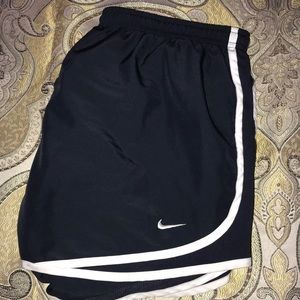 navy blue nike shorts